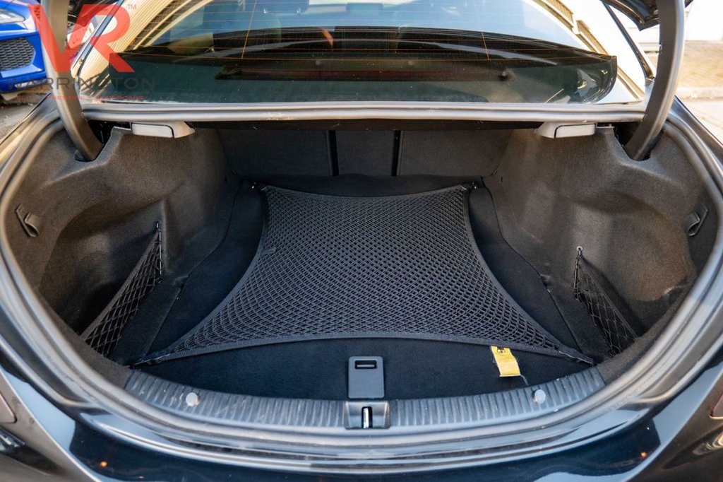 Used Mercedes-Benz C Class 2018 for sale - 76698144: Photo 17