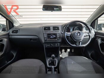Used Volkswagen Polo 2015 for sale - 78271812: Photo
