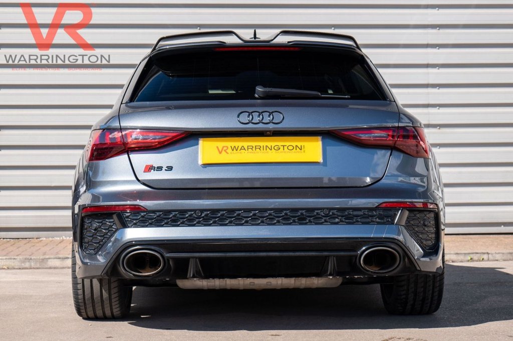 Used Audi RS3 2023 for sale - 76546391: Photo 11