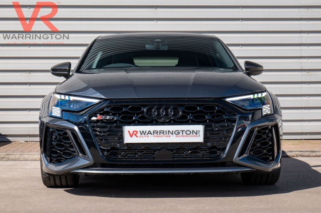 Used Audi RS3 2023 for sale - 76546391: Photo 4