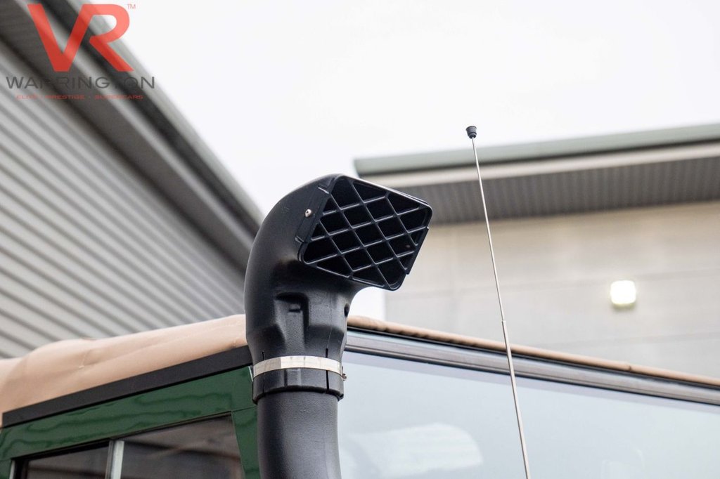 Used Land Rover Defender 1996 for sale - 77250598: Photo 27