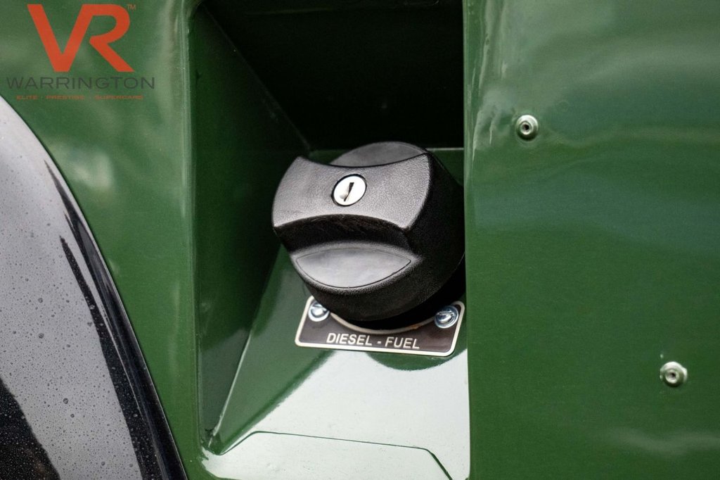 Used Land Rover Defender 1996 for sale - 77250598: Photo 33