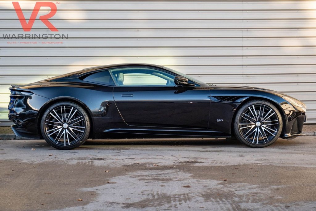Used Aston Martin DBS 2020 for sale - 76698903: Photo 16