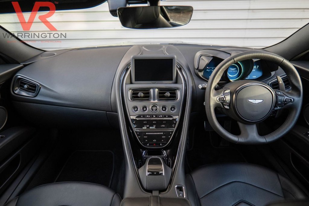 Used Aston Martin DBS 2020 for sale - 76698903: Photo 2