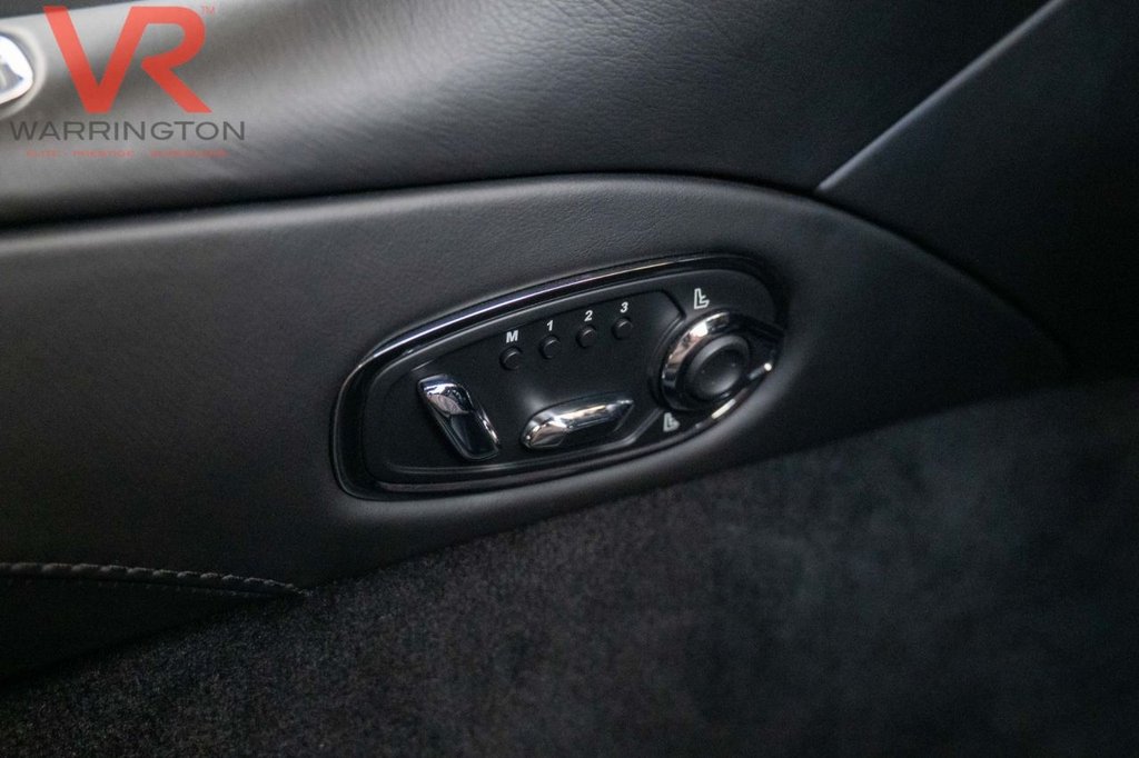 Used Aston Martin DBS 2020 for sale - 76698903: Photo 21