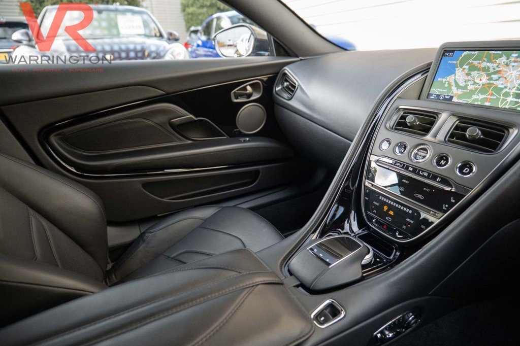 Used Aston Martin DBS 2020 for sale - 76698903: Photo 22