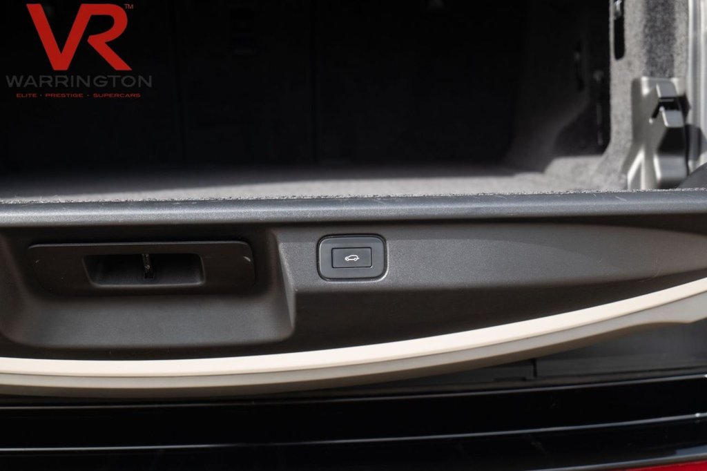 Used Land Rover Range Rover 2023 for sale - 78017981: Photo 16