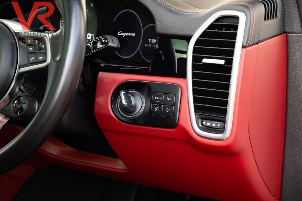 Used Porsche Cayenne 2023 for sale - 76547069: Photo 14