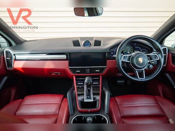 Used Porsche Cayenne 2023 for sale - 76547069: Photo