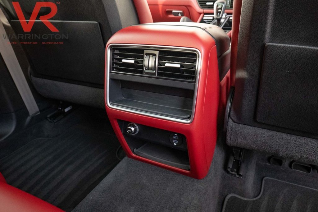 Used Porsche Cayenne 2023 for sale - 76547069: Photo 46