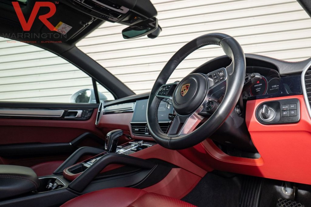 Used Porsche Cayenne 2023 for sale - 76547069: Photo 8