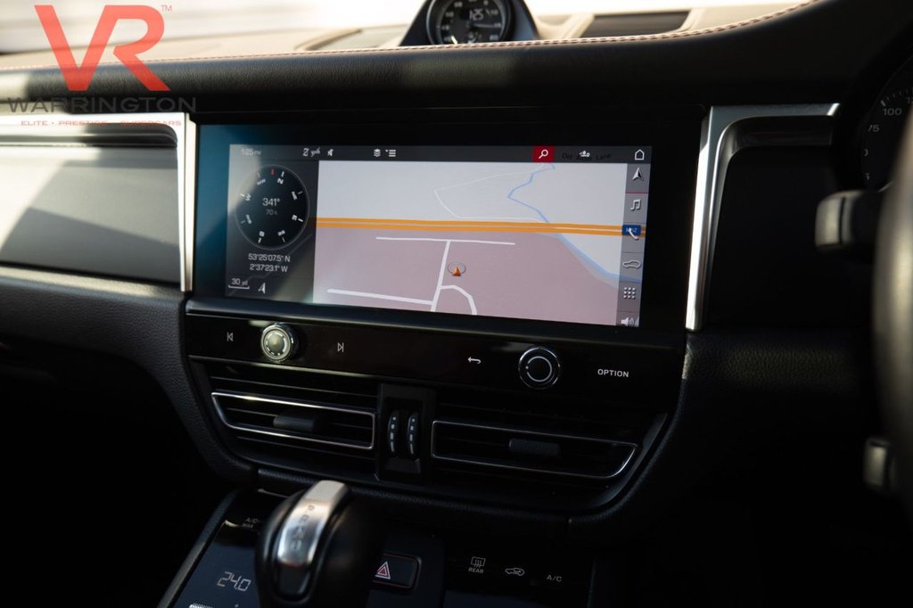 Used Porsche Macan 2022 for sale - 77007087: Photo 28