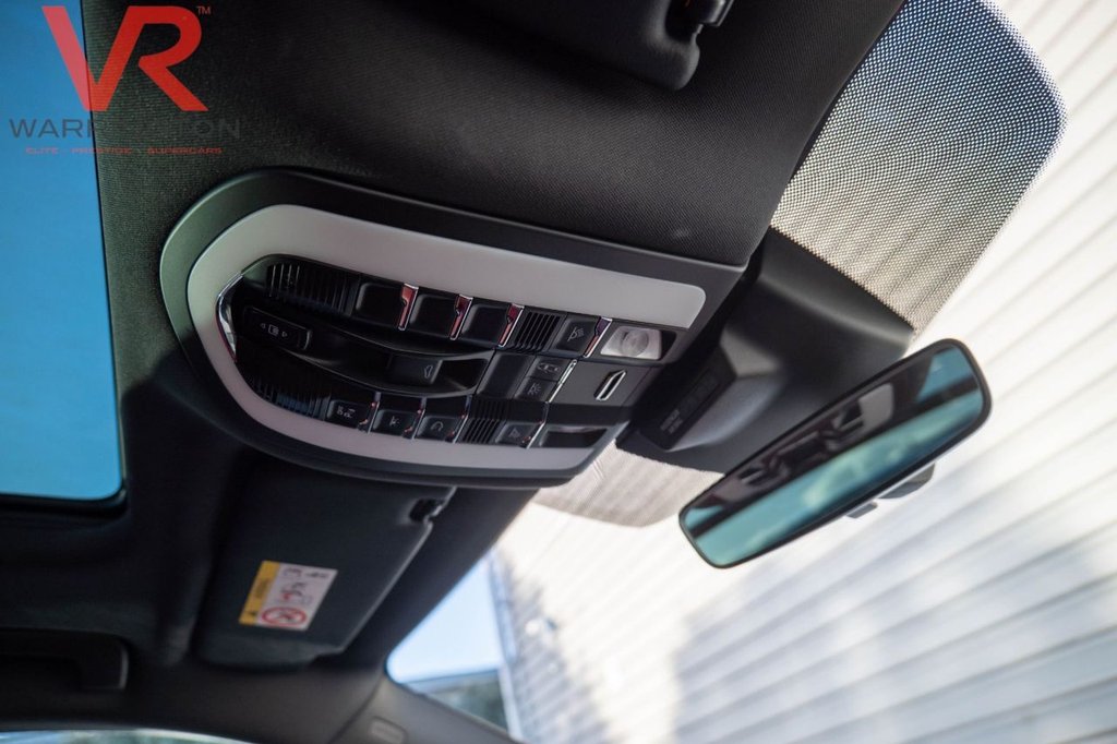 Used Porsche Macan 2022 for sale - 77007087: Photo 36