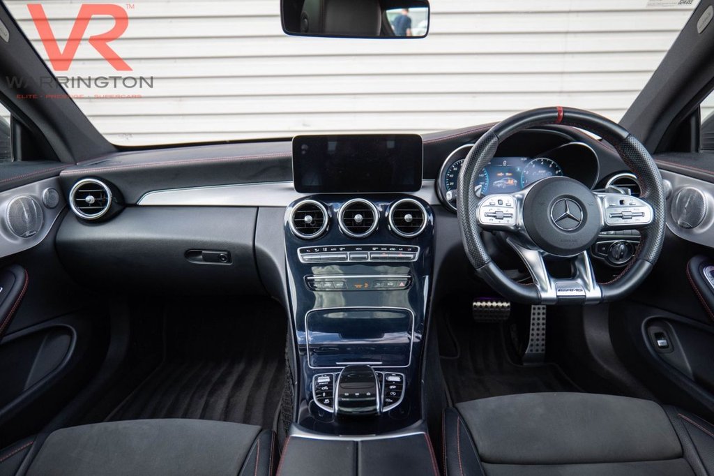 Used Mercedes-Benz C Class 2019 for sale - 76546363: Photo 2