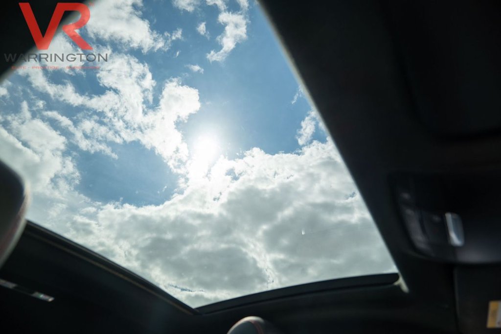 Used Mercedes-Benz C Class 2019 for sale - 76546363: Photo 40