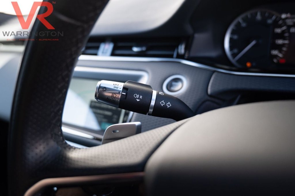 Used Land Rover Range Rover Evoque 2021 for sale - 77765433: Photo 12