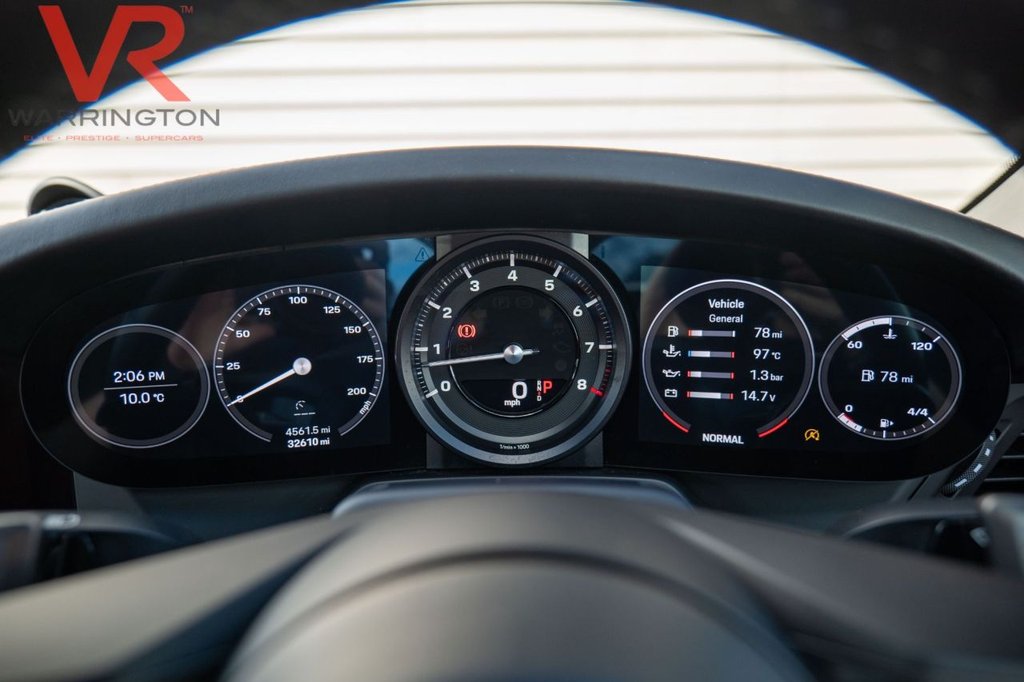 Used Porsche 911 2022 for sale - 76655384: Photo 12