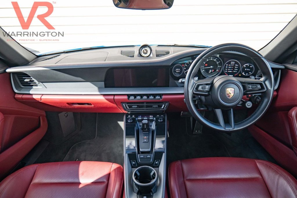 Used Porsche 911 2022 for sale - 76655384: Photo 2