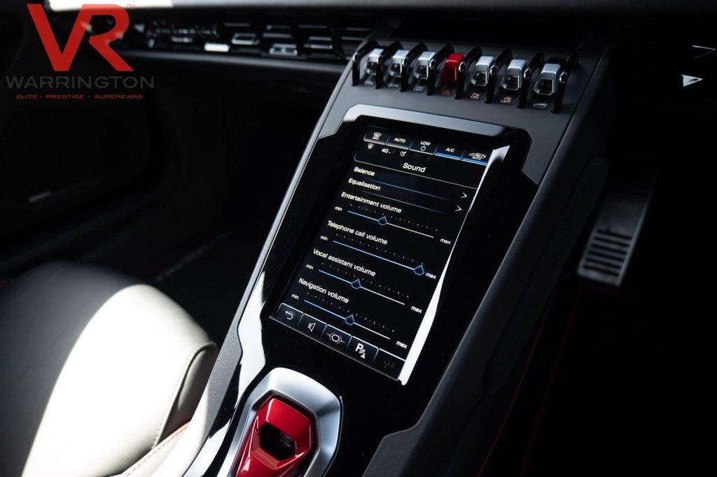 Used Lamborghini Huracan 2022 for sale - 76546399: Photo 30