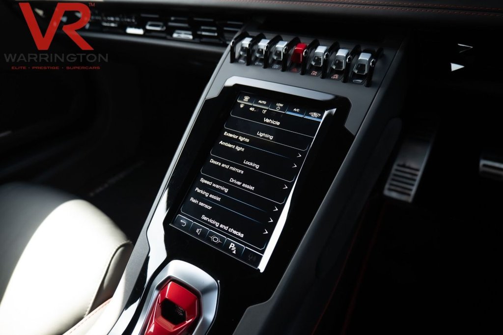 Used Lamborghini Huracan 2022 for sale - 76546399: Photo 31