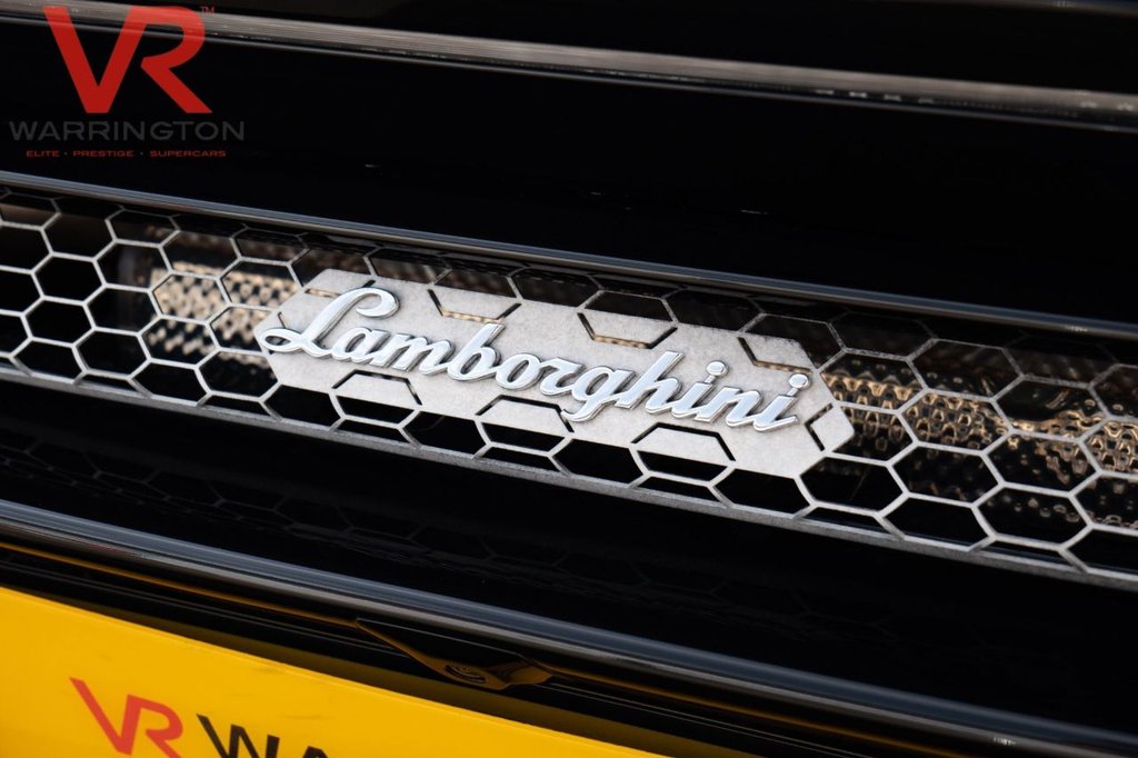 Used Lamborghini Huracan 2022 for sale - 76546399: Photo 35