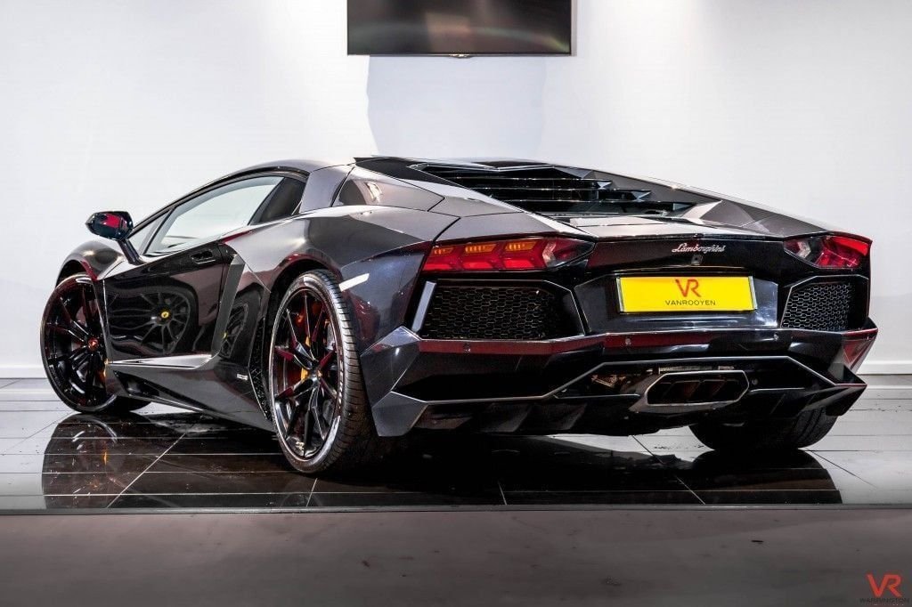 Used Lamborghini Aventador 2016 for sale - 76617374: Photo 41