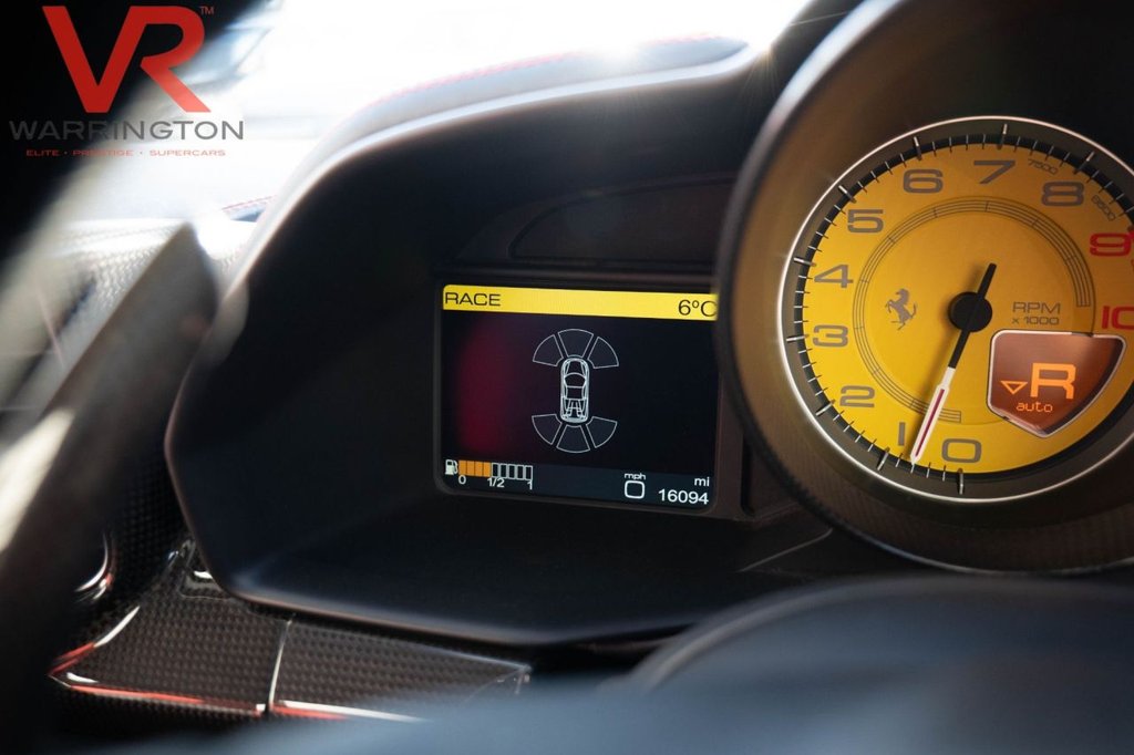 Used Ferrari 458 2012 for sale - 77250601: Photo 13