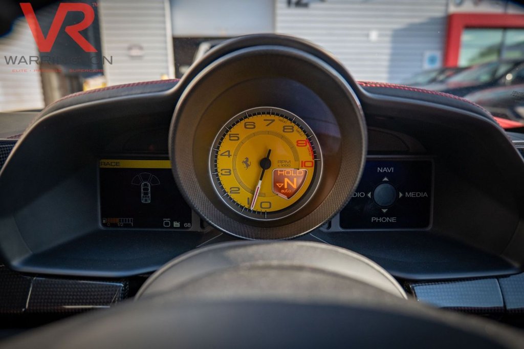 Used Ferrari 458 2012 for sale - 77250601: Photo 14