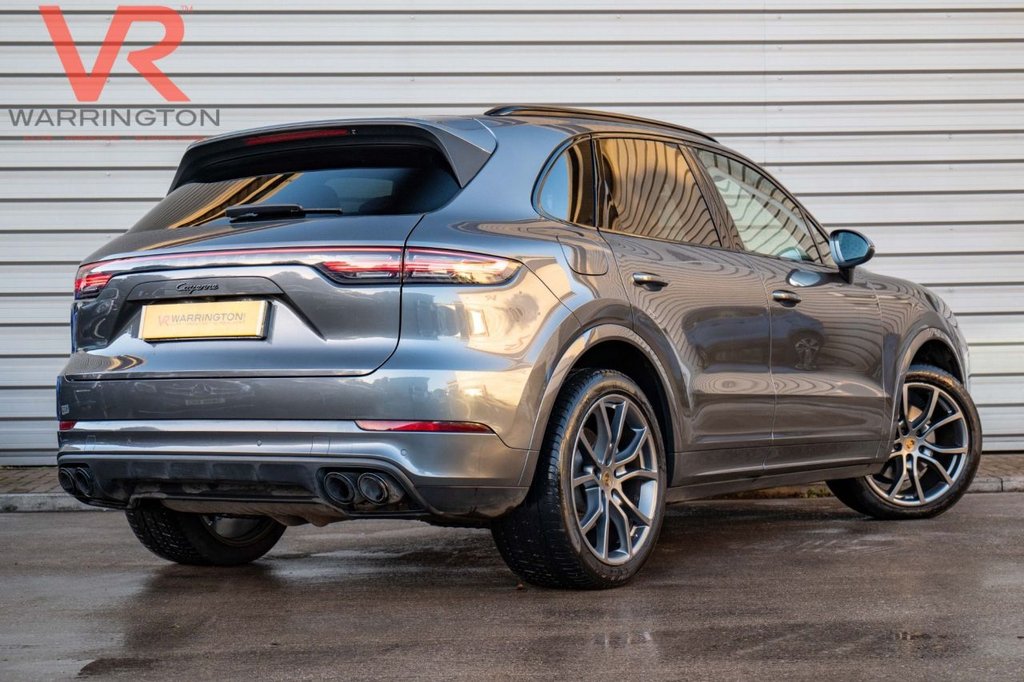 Used Porsche Cayenne 2022 for sale - 76740409: Photo 19