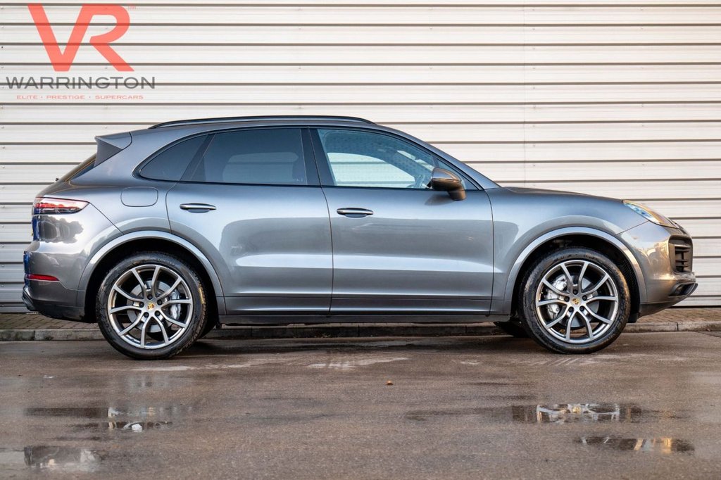 Used Porsche Cayenne 2022 for sale - 76740409: Photo 20