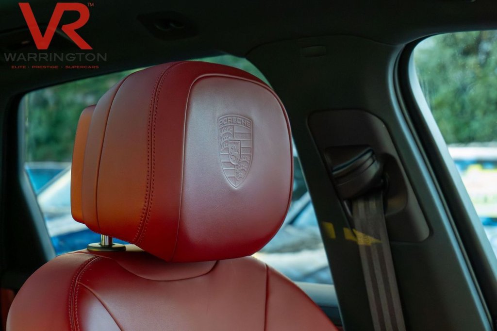 Used Porsche Cayenne 2022 for sale - 76740409: Photo 25