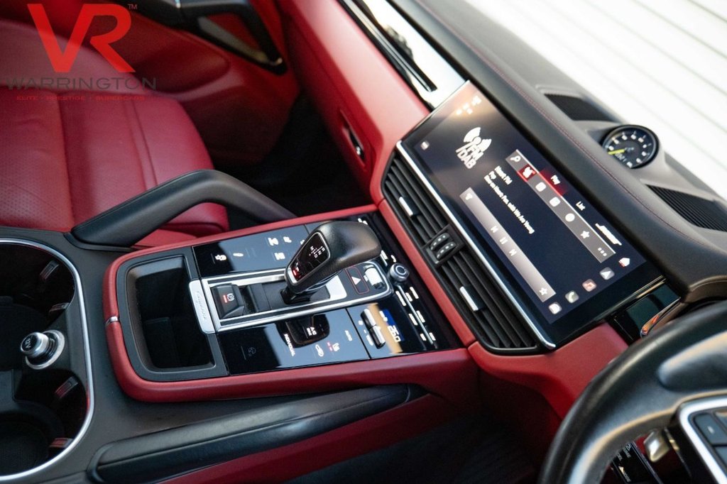 Used Porsche Cayenne 2022 for sale - 76740409: Photo 28