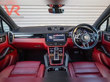 Used Porsche Cayenne 2022 for sale - 76740409: Photo