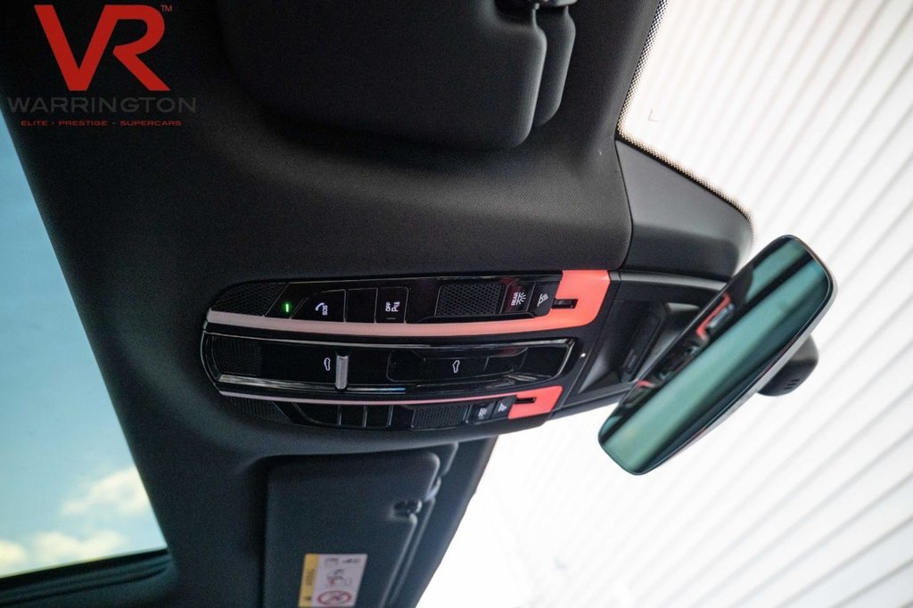 Used Porsche Cayenne 2022 for sale - 76740409: Photo 35