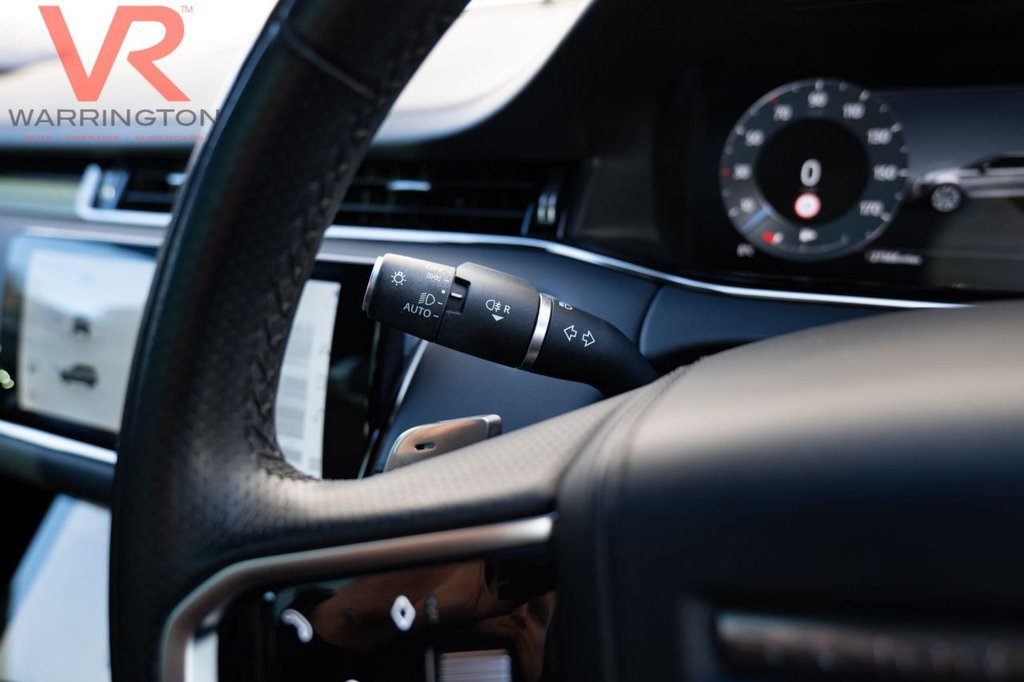 Used Land Rover Range Rover Evoque 2023 for sale - 77734329: Photo 11