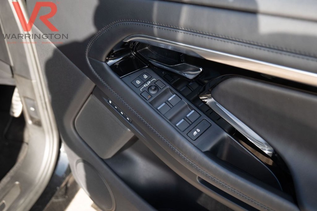 Used Land Rover Range Rover Evoque 2023 for sale - 77734329: Photo 23