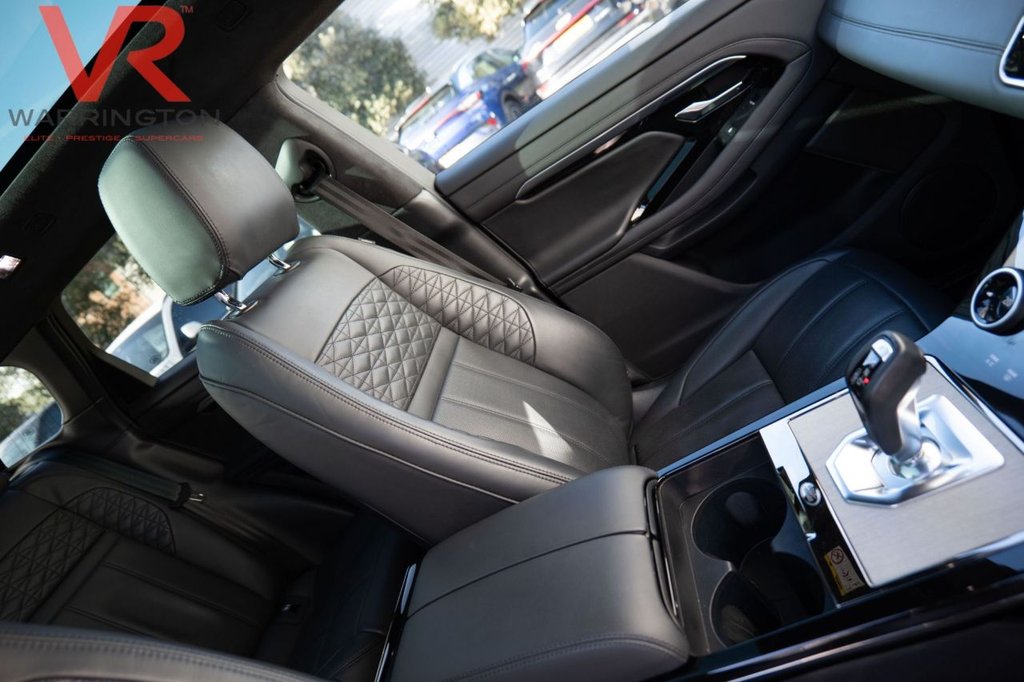 Used Land Rover Range Rover Evoque 2023 for sale - 77734329: Photo 4