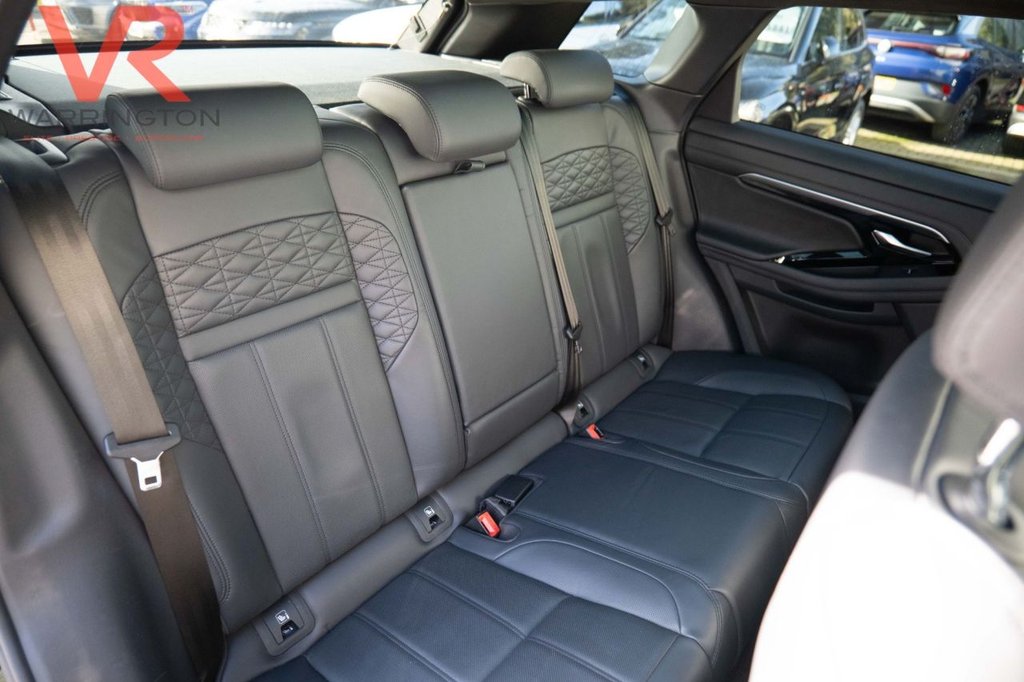 Used Land Rover Range Rover Evoque 2023 for sale - 77734329: Photo 41