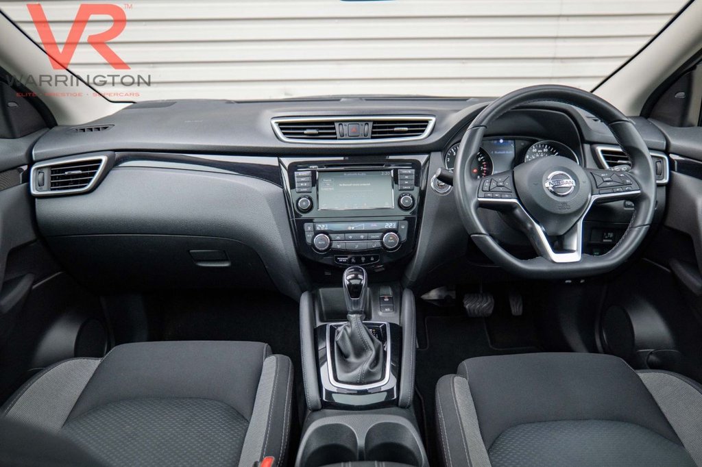 Used Nissan Qashqai 2020 for sale - 76546488: Photo 2