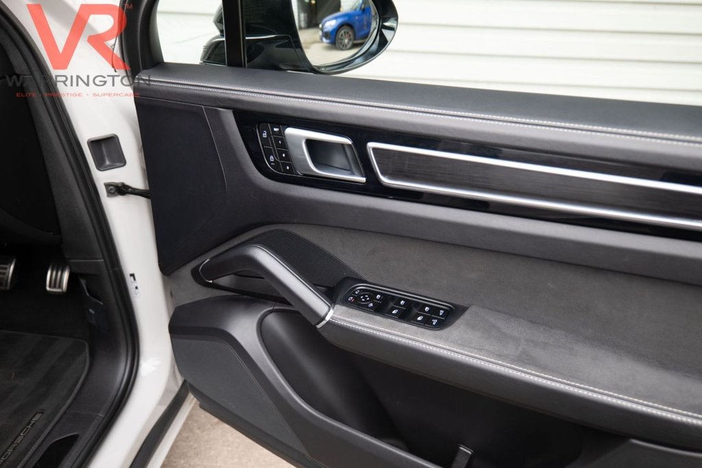 Used Porsche Cayenne 2023 for sale - 78082948: Photo 23