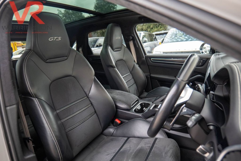 Used Porsche Cayenne 2023 for sale - 78082948: Photo 24