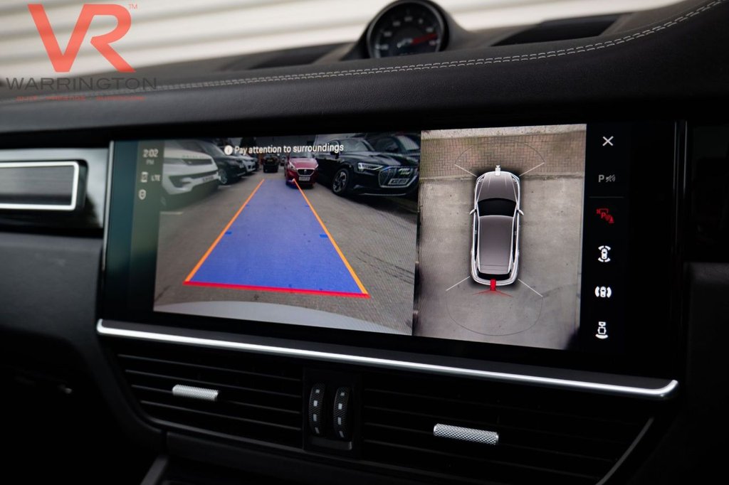 Used Porsche Cayenne 2023 for sale - 78082948: Photo 32