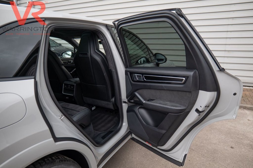 Used Porsche Cayenne 2023 for sale - 78082948: Photo 39