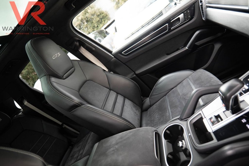 Used Porsche Cayenne 2023 for sale - 78082948: Photo 4