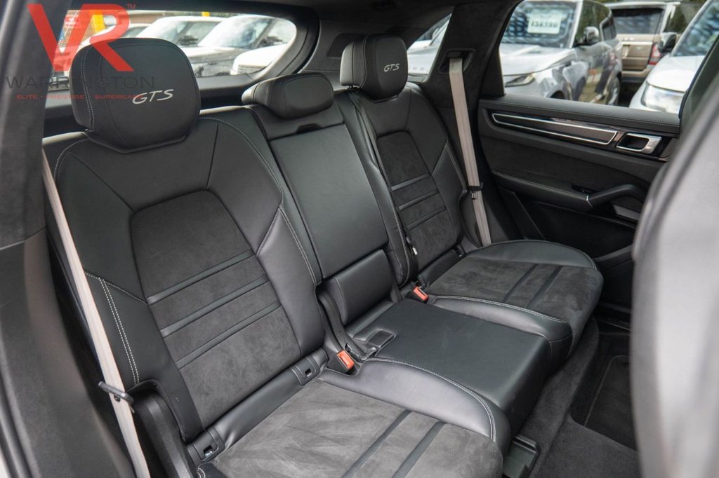 Used Porsche Cayenne 2023 for sale - 78082948: Photo 40