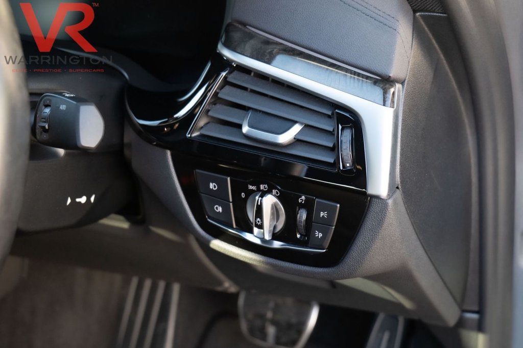 Used BMW 5 Series 2020 for sale - 76631738: Photo 11