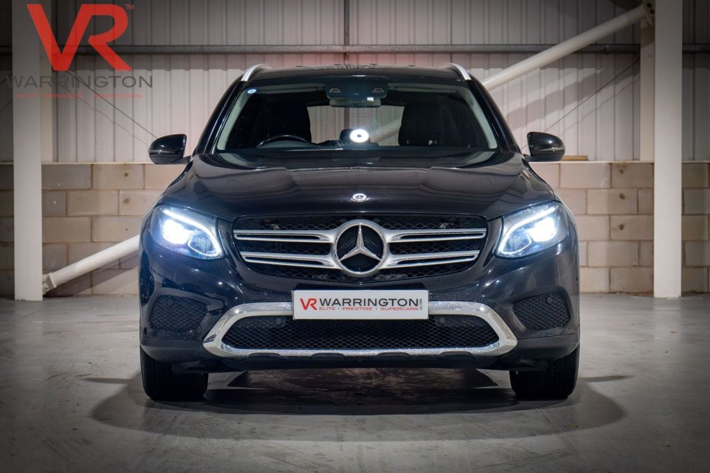Used Mercedes-Benz GLC 2017 for sale - 76973102: Photo 3