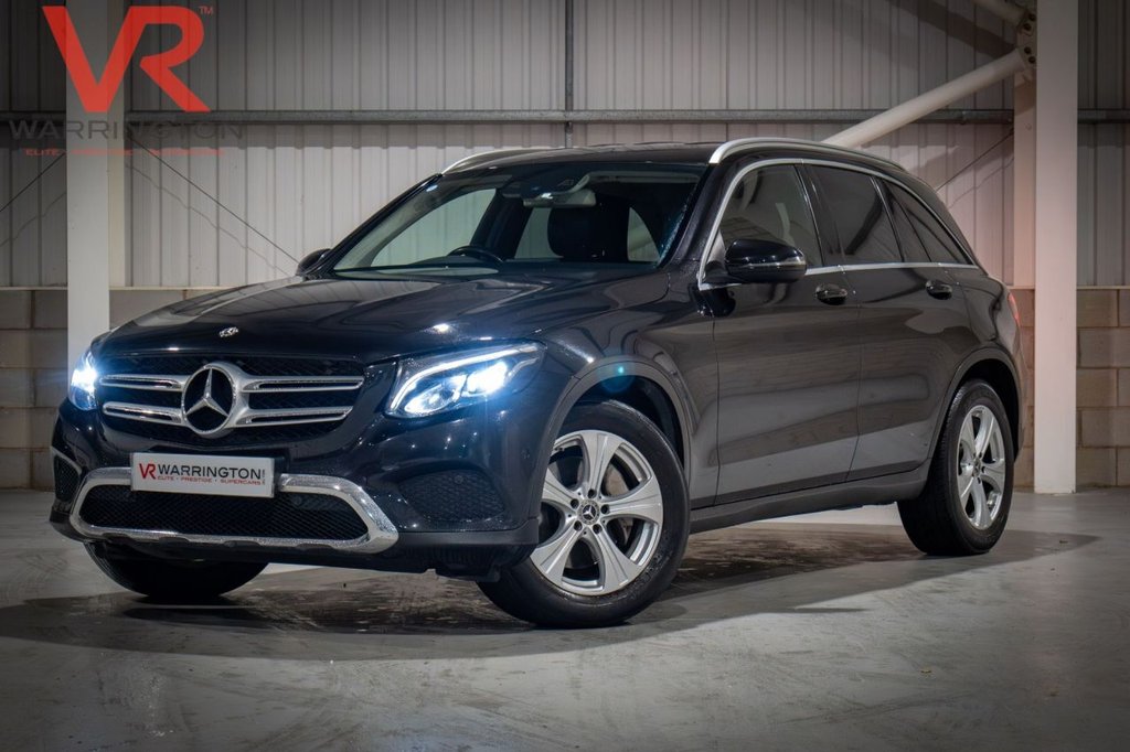 Used Mercedes-Benz GLC 2017 for sale - 76973102: Photo 4