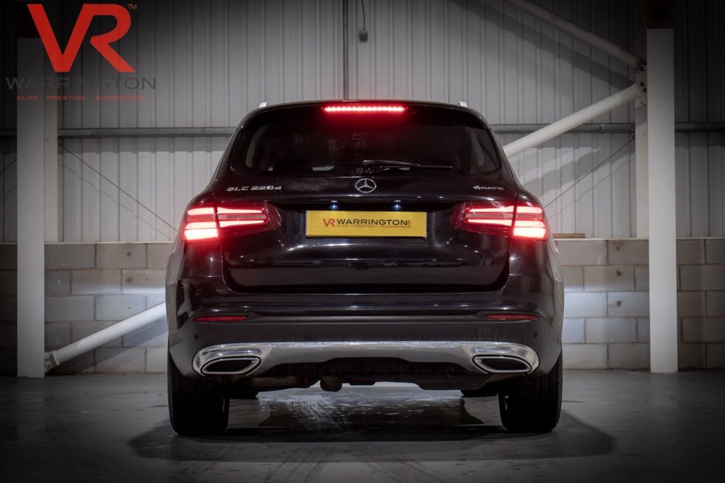 Used Mercedes-Benz GLC 2017 for sale - 76973102: Photo 8