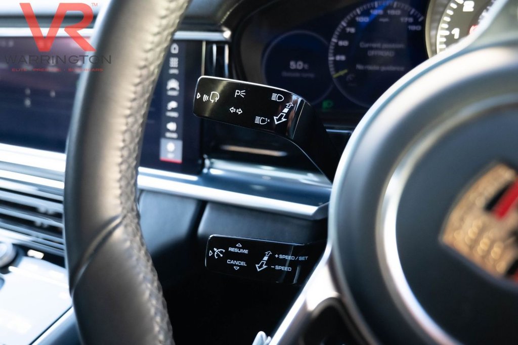 Used Porsche Panamera 2019 for sale - 76631763: Photo 10